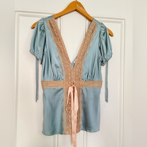 Miguelina Tops - Miguelina “Stephanie” style silk and lace cap sleeve top